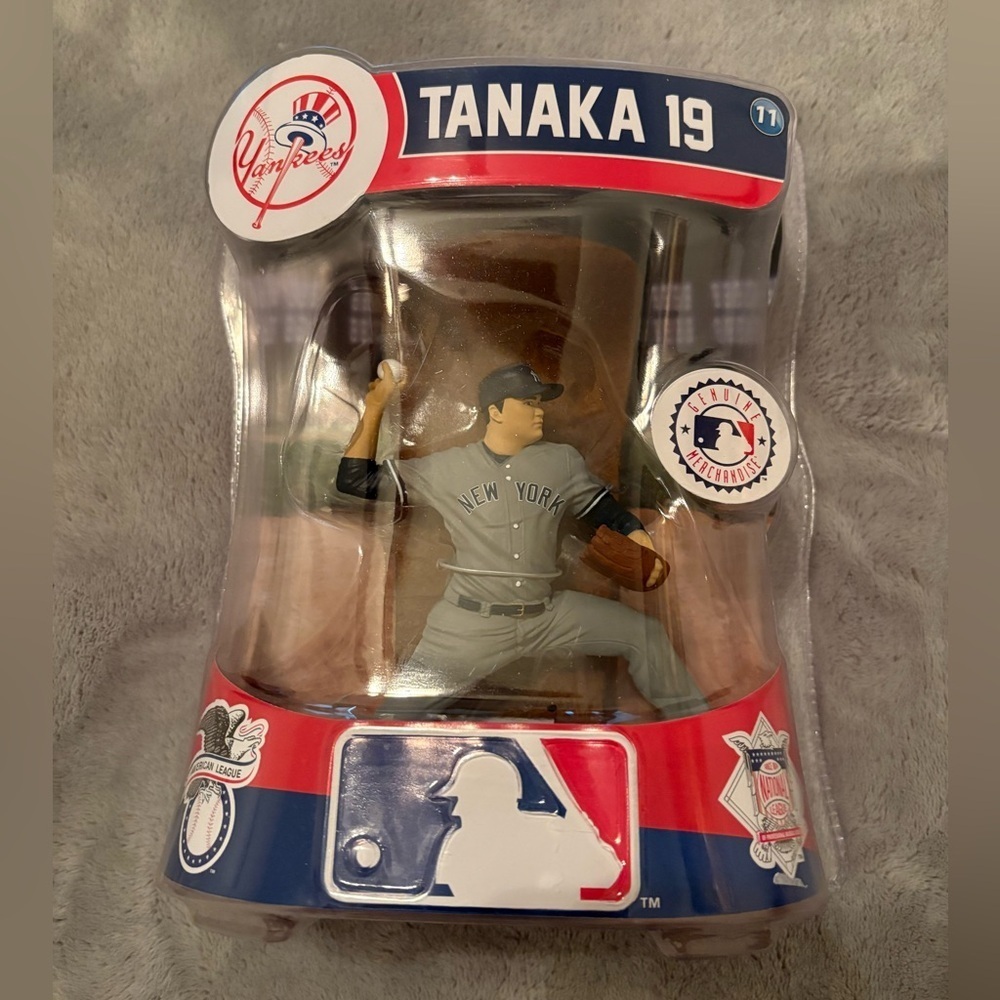 2016 Imports Dragon Masahiro Tanaka #19 New York Yankees 6-inch player figurine